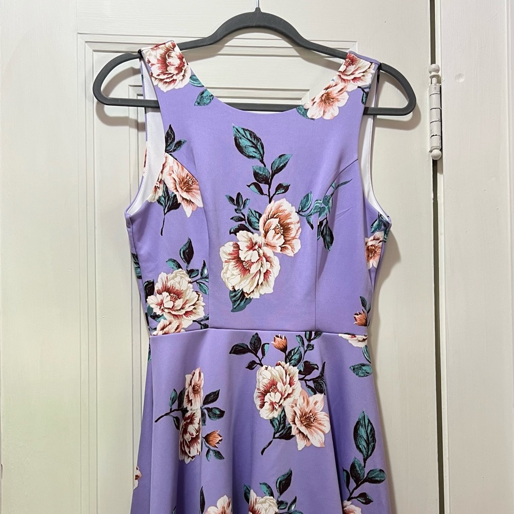 Francesca’s fit and flare lavender floral dress size S